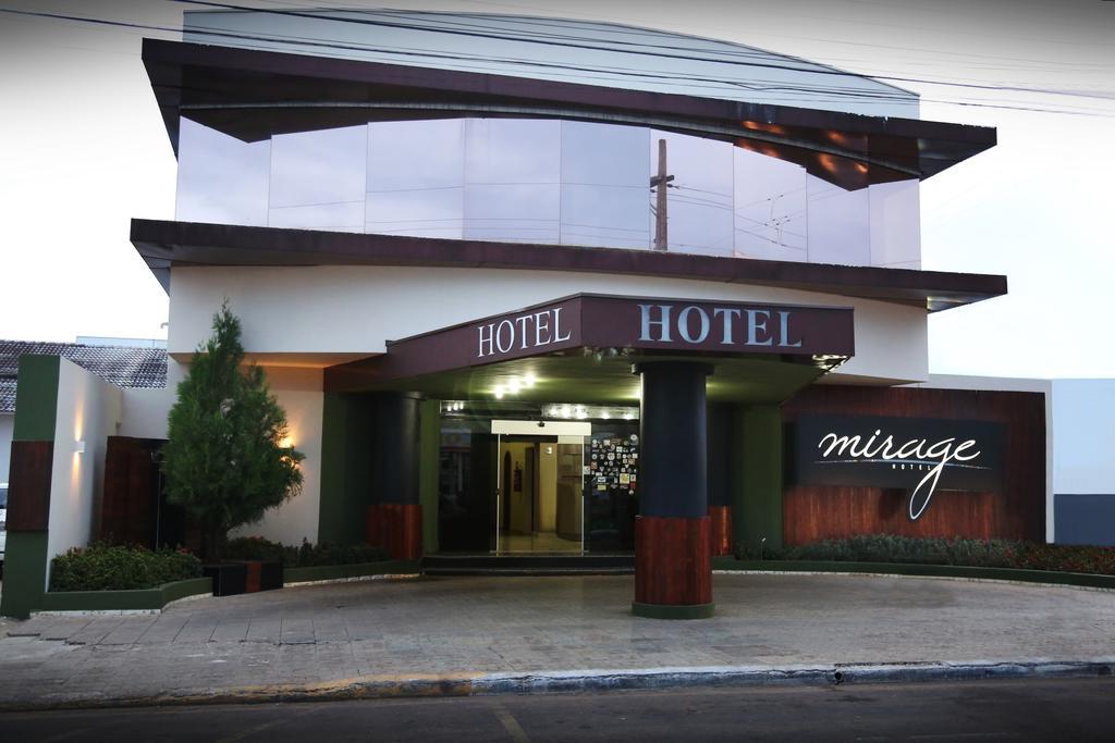 Hotel Mirage Vilhena Exteriér fotografie
